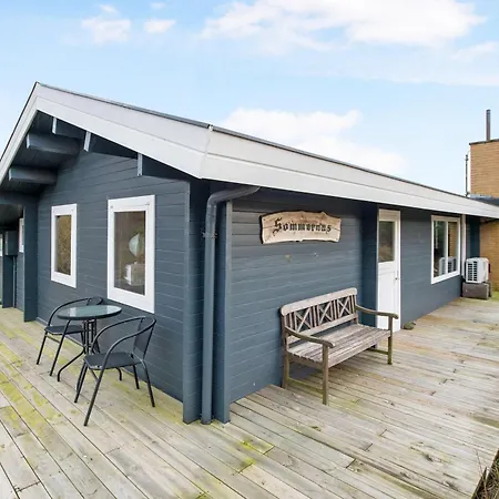 Stunning In With 2 Bedrooms 펜션 Knebel